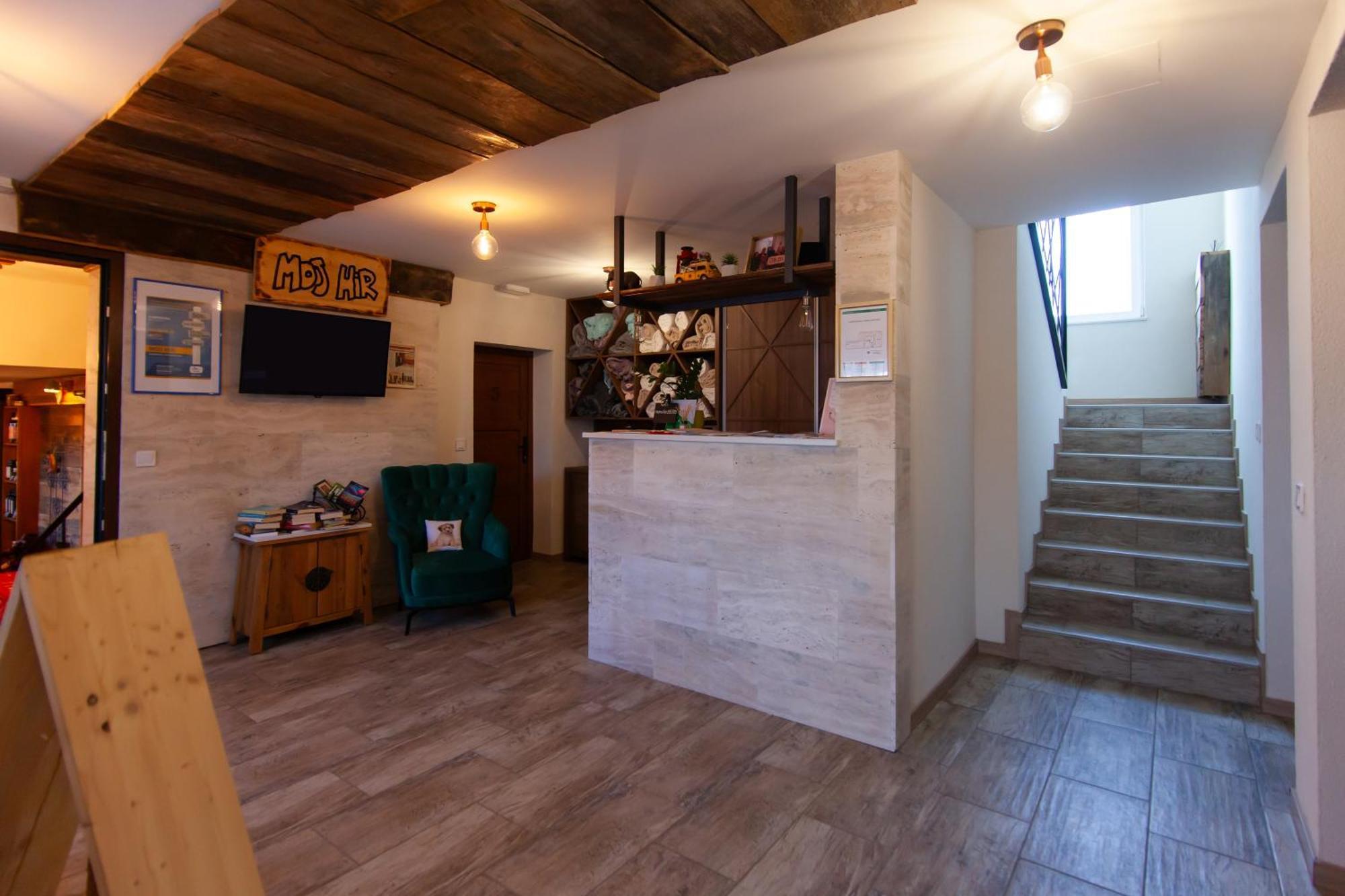 Sobe App Moj Hir Bed And Breakfast Jastrebarsko Exterior foto